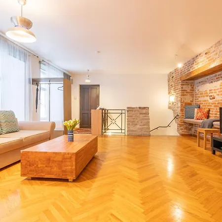 Old Town - Viru Gate Apartment Tallinn Exterior photo