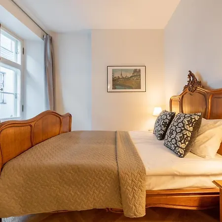 Old Town - Viru Gate Apartment Tallinn Exterior photo