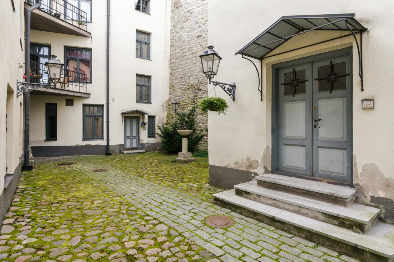 Old Town - Viru Gate Apartment *
